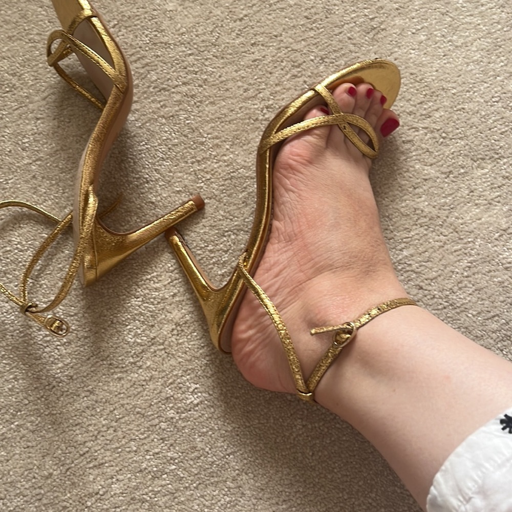 Gold strappy Zara sandals - Picture 8 of 8